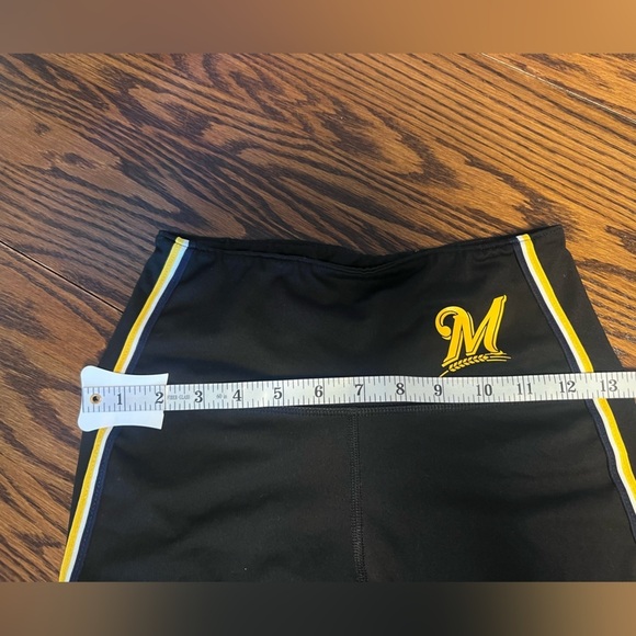Milwaukee brewers Victoria’s Secret PINK cropped leggings​​​ - Picture 7 of 7